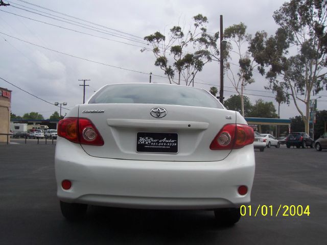 2010 Toyota Corolla Supercab Flareside XL