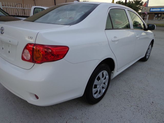 2010 Toyota Corolla Supercab Flareside XL