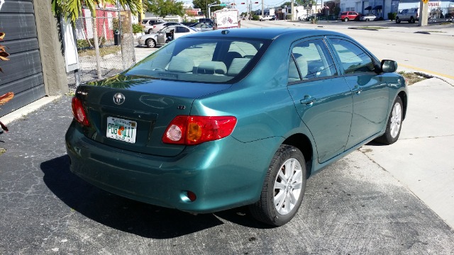 2010 Toyota Corolla Supercab Flareside XL