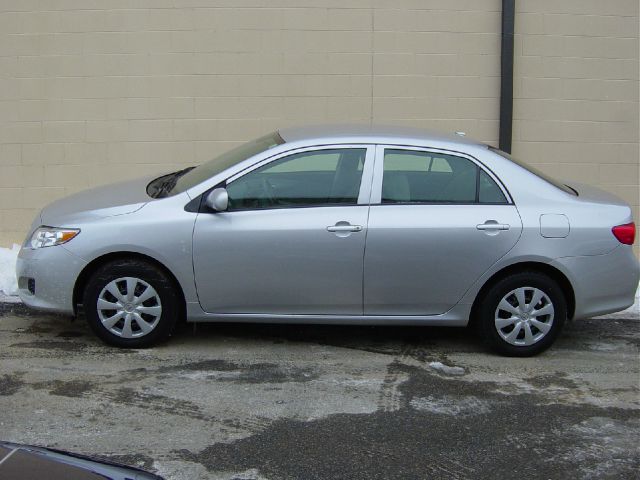 2010 Toyota Corolla Supercab Flareside XL