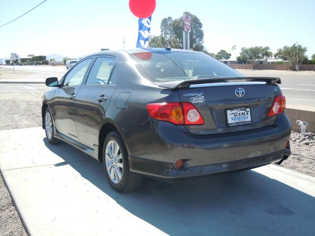 2010 Toyota Corolla Supercab Flareside XL