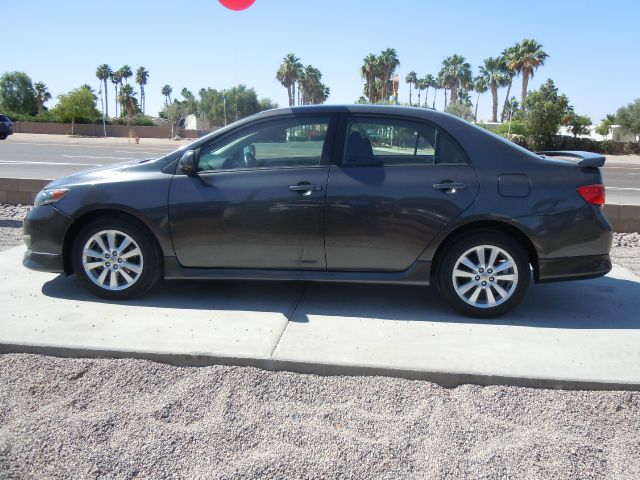 2010 Toyota Corolla Supercab Flareside XL