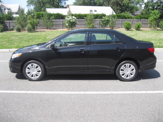 2010 Toyota Corolla Supercab Flareside XL