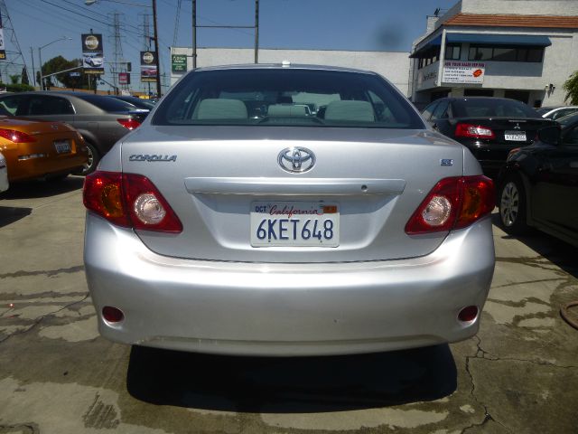 2010 Toyota Corolla Supercab Flareside XL