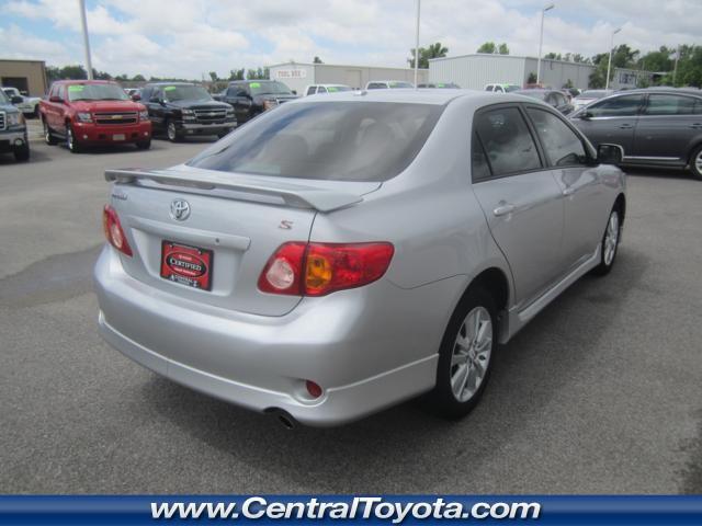 2010 Toyota Corolla XR