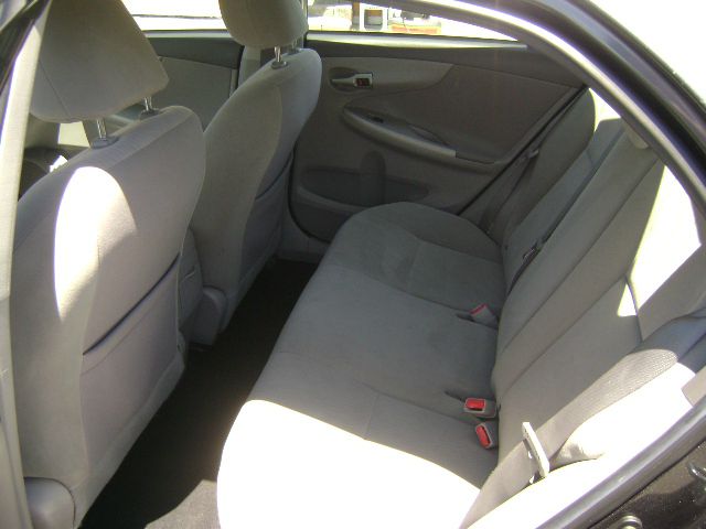 2010 Toyota Corolla Supercab Flareside XL