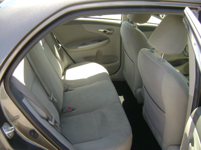 2010 Toyota Corolla Supercab Flareside XL