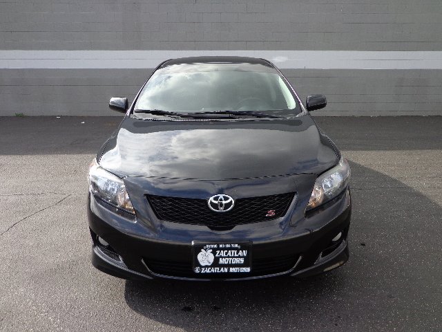 2010 Toyota Corolla Supercab Flareside XL