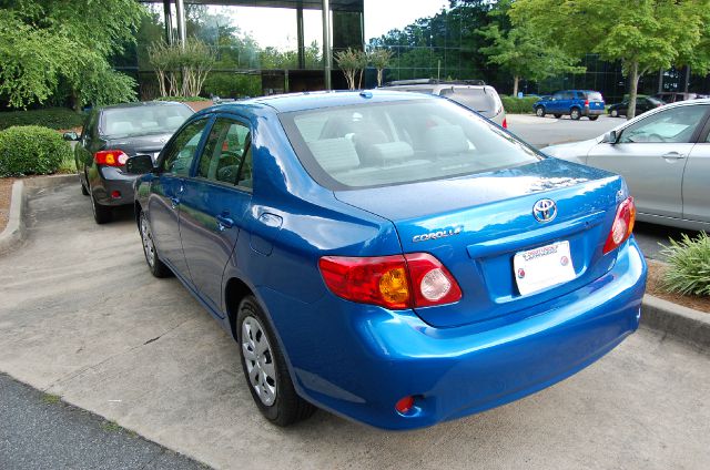 2010 Toyota Corolla Supercab Flareside XL