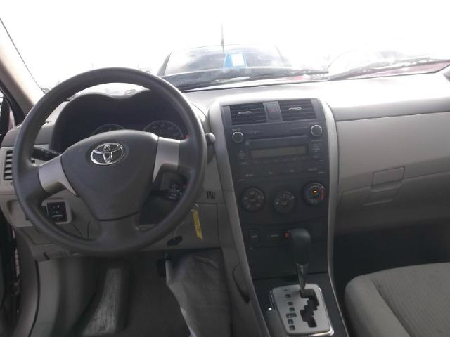 2010 Toyota Corolla Supercab Flareside XL