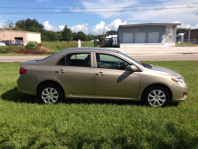 2010 Toyota Corolla Supercab Flareside XL