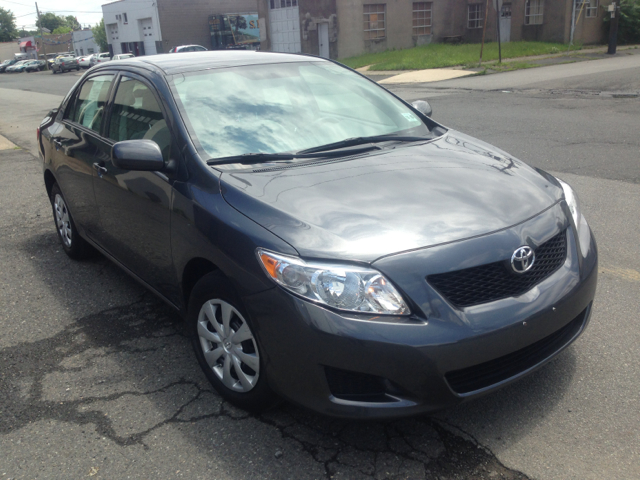 2010 Toyota Corolla Supercab Flareside XL