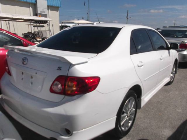 2010 Toyota Corolla Supercab Flareside XL