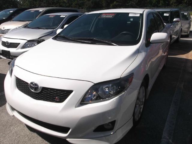 2010 Toyota Corolla Supercab Flareside XL