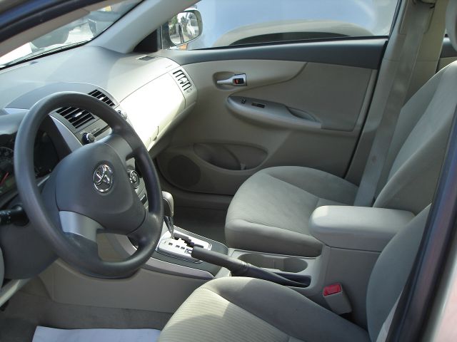 2010 Toyota Corolla Supercab Flareside XL