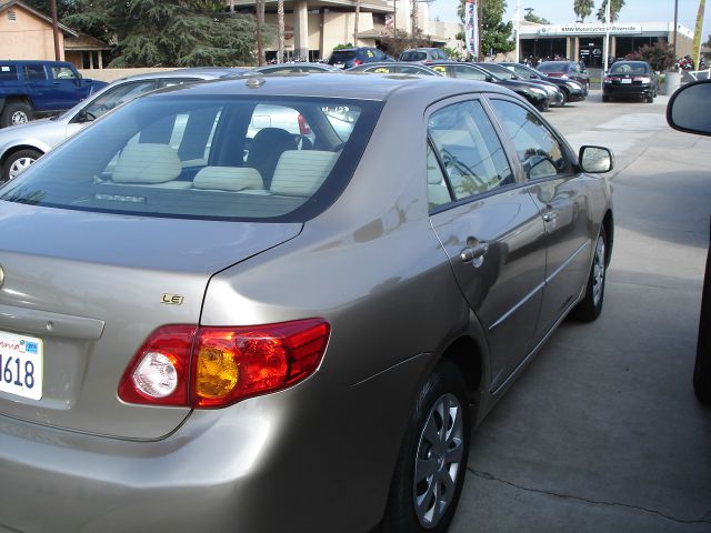 2010 Toyota Corolla Supercab Flareside XL