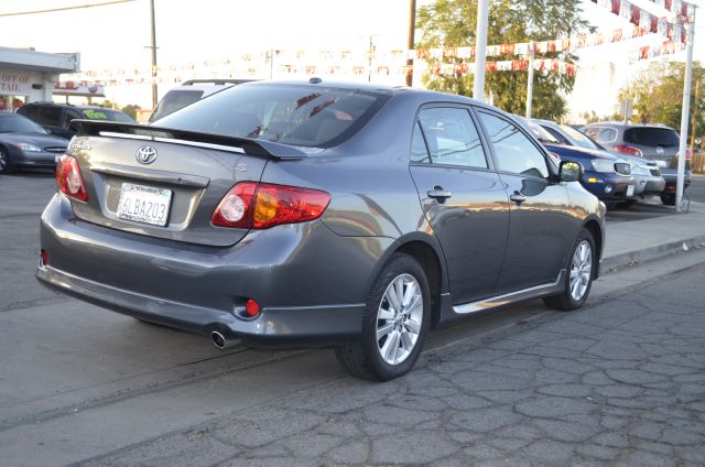 2010 Toyota Corolla Supercab Flareside XL