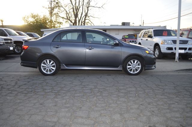 2010 Toyota Corolla Supercab Flareside XL