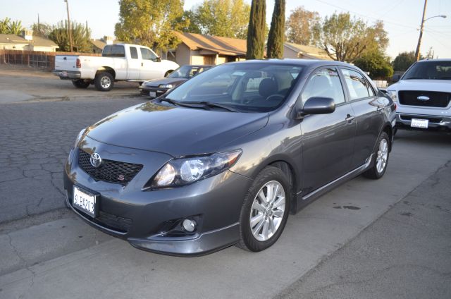 2010 Toyota Corolla Supercab Flareside XL