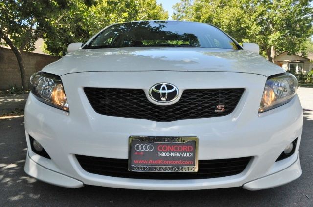 2010 Toyota Corolla Supercab Flareside XL