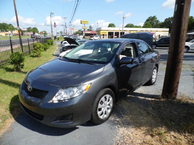 2010 Toyota Corolla Supercab Flareside XL