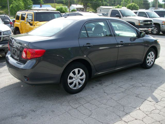 2010 Toyota Corolla Supercab Flareside XL