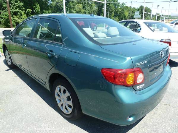 2010 Toyota Corolla Supercab Flareside XL