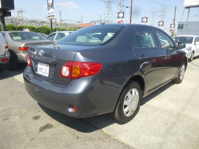 2010 Toyota Corolla Supercab Flareside XL