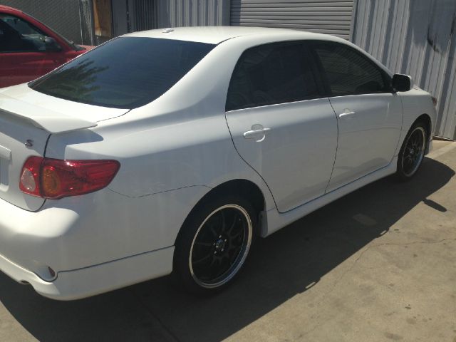 2010 Toyota Corolla Supercab Flareside XL