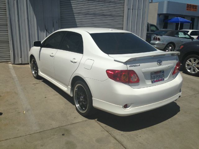 2010 Toyota Corolla Supercab Flareside XL