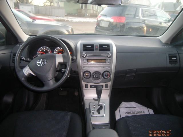 2010 Toyota Corolla XR