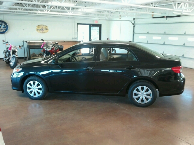 2011 Toyota Corolla Supercab Flareside XL