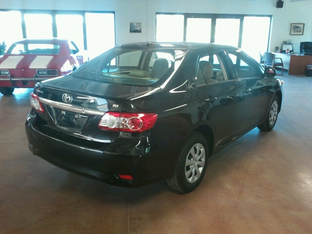 2011 Toyota Corolla Supercab Flareside XL