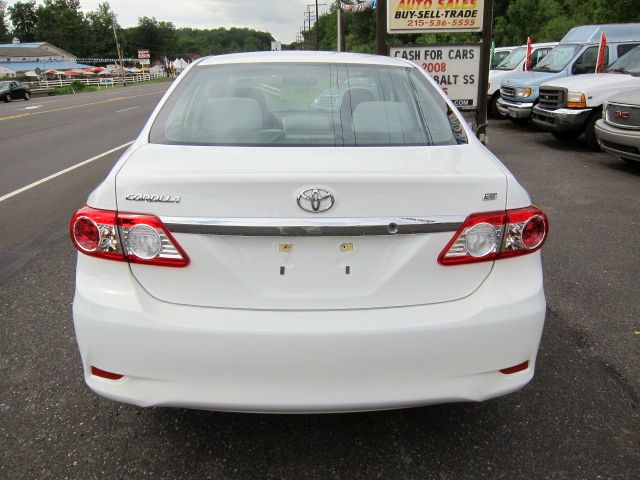 2011 Toyota Corolla Supercab Flareside XL