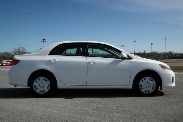 2011 Toyota Corolla Supercab Flareside XL