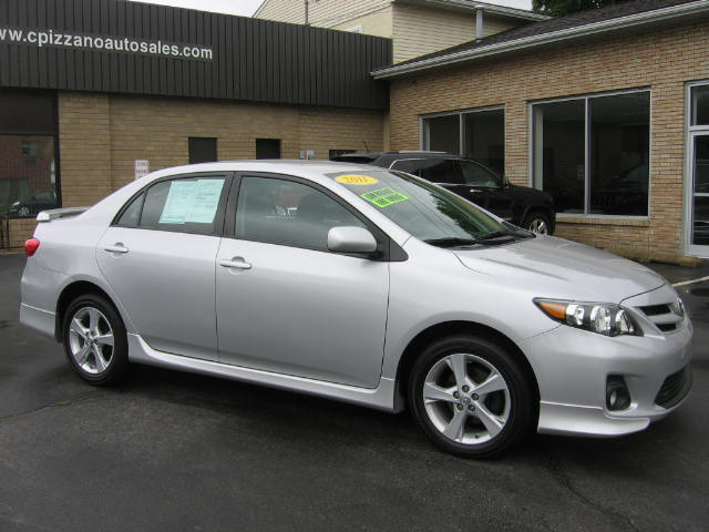 2011 Toyota Corolla Supercab Flareside XL