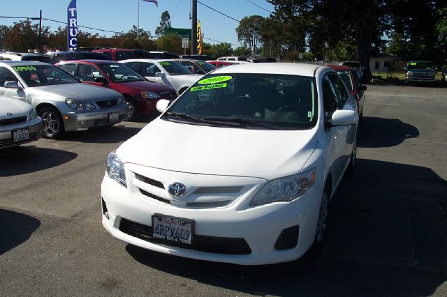 2011 Toyota Corolla Supercab Flareside XL