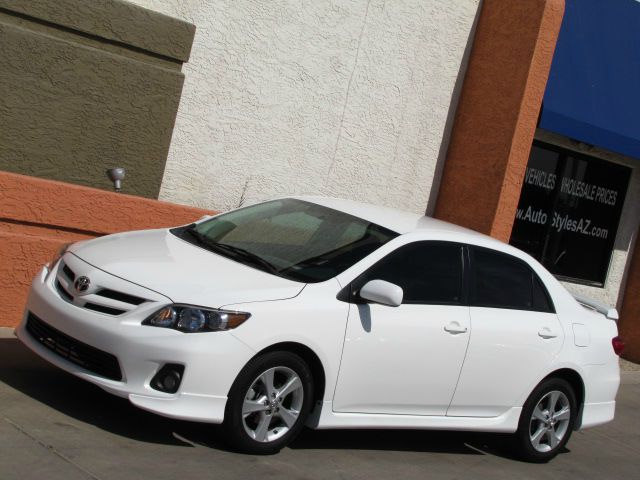 2011 Toyota Corolla S SL LE