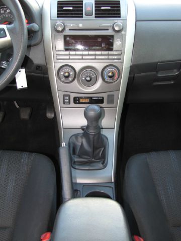 2011 Toyota Corolla S SL LE