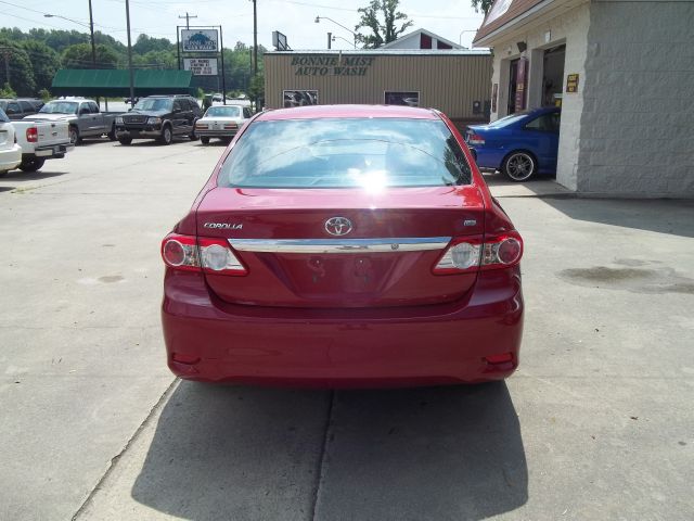 2011 Toyota Corolla Supercab Flareside XL