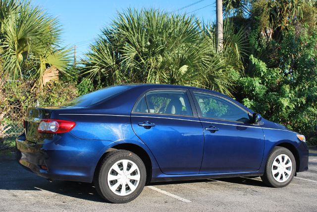 2011 Toyota Corolla Supercab Flareside XL