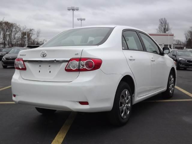 2011 Toyota Corolla 2500hd