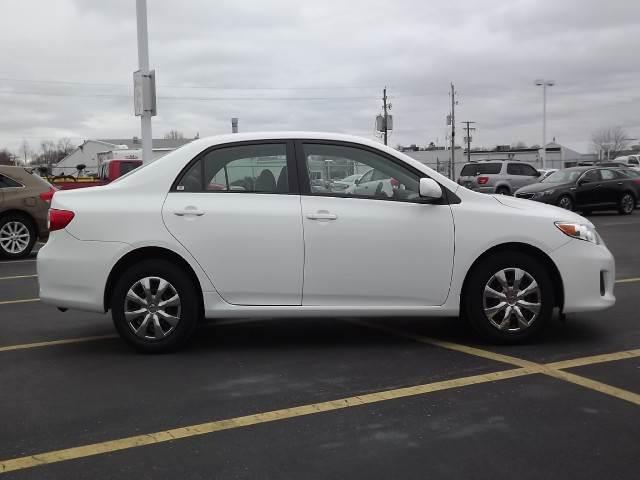 2011 Toyota Corolla 2500hd