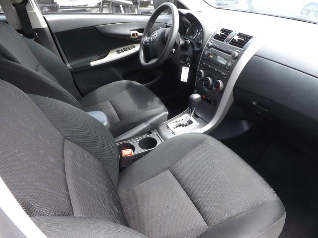 2011 Toyota Corolla Supercab Flareside XL