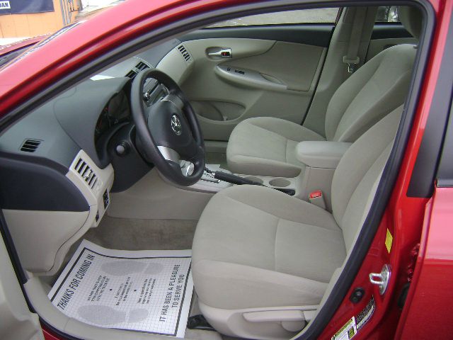 2011 Toyota Corolla Supercab Flareside XL