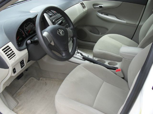 2011 Toyota Corolla Supercab Flareside XL