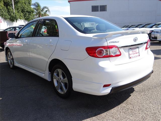 2011 Toyota Corolla 4dr Reg WB