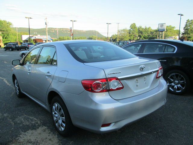 2012 Toyota Corolla Supercab Flareside XL