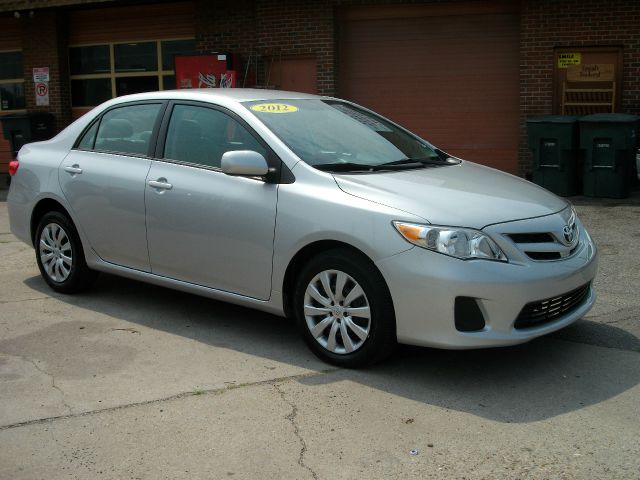 2012 Toyota Corolla Supercab Flareside XL