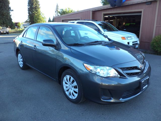 2012 Toyota Corolla Supercab Flareside XL